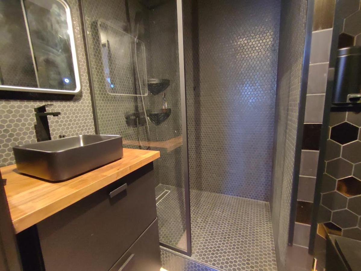 Apartament Au Cocon De Joy, T3 Duplex, Wifi, 4 Personnes Bagnères-de-Luchon Zewnętrze zdjęcie